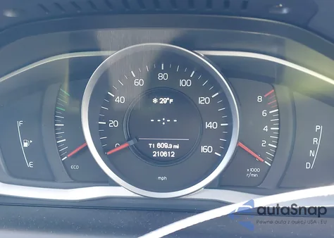 2014 Volvo Xc60 3.2 from USA, damaged, VIN YV4952DZ4E2551473